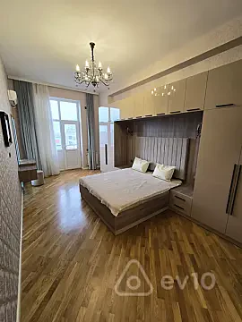 Satılır 3 otaqlı yeni tikili 130 m² — Bakı, Nərimanov 3 otaq 130.00 m²