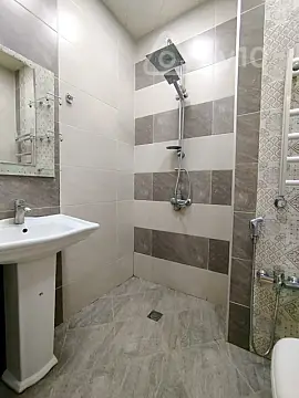 Kirayə verilir 2 otaqlı yeni tikili 60 m²