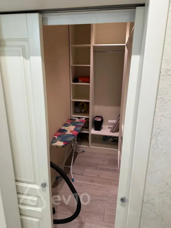 Kirayə verilir 2 otaqlı yeni tikili 110 m²