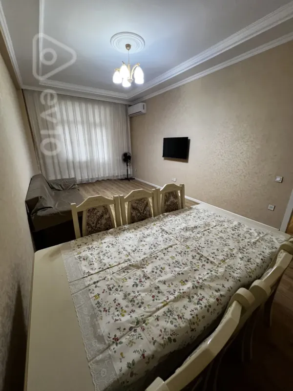 Kirayə verilir 2 otaqlı yeni tikili 100 m²