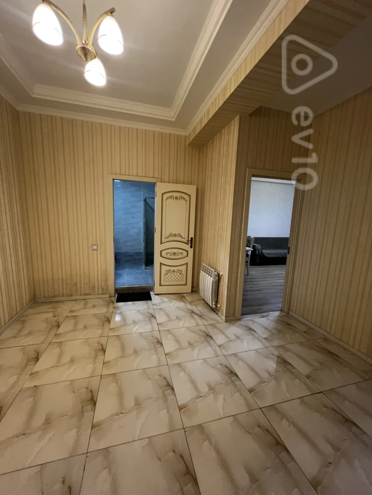 Kirayə verilir 2 otaqlı yeni tikili 100 m²