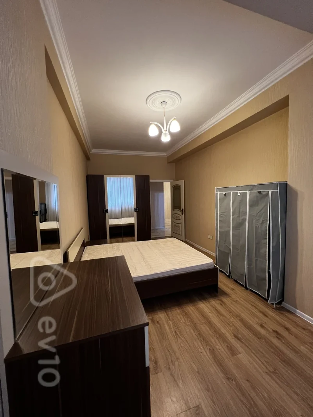 Kirayə verilir 2 otaqlı yeni tikili 100 m²