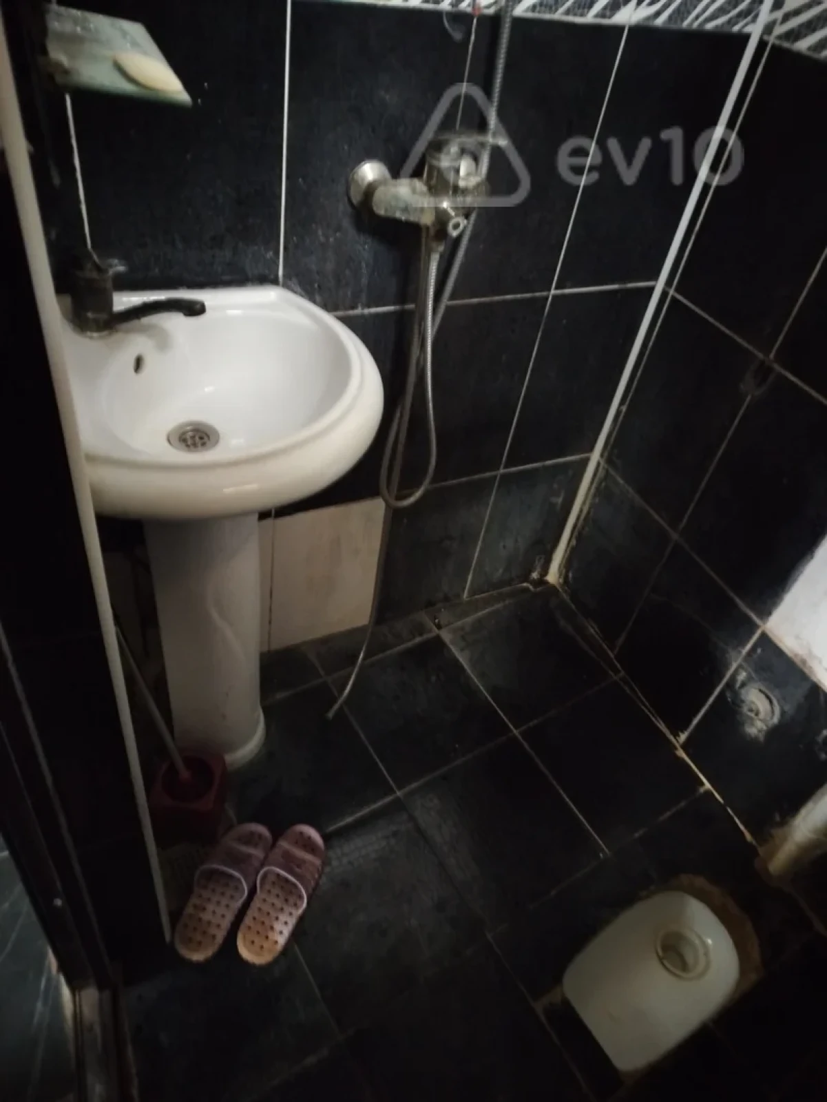 Kirayə verilir 2 otaqlı yeni tikili 50 m²