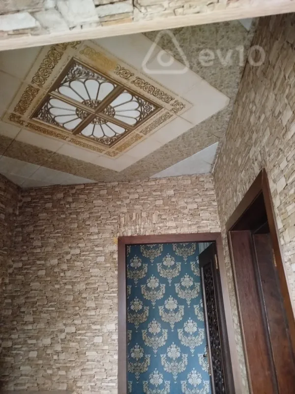 Kirayə verilir 2 otaqlı yeni tikili 50 m²