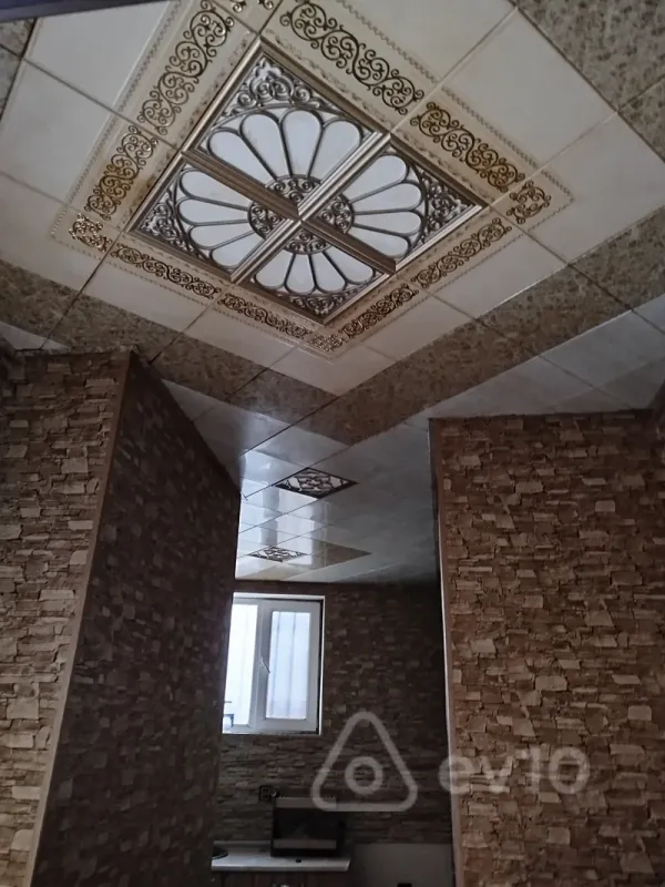 Kirayə verilir 2 otaqlı yeni tikili 50 m²