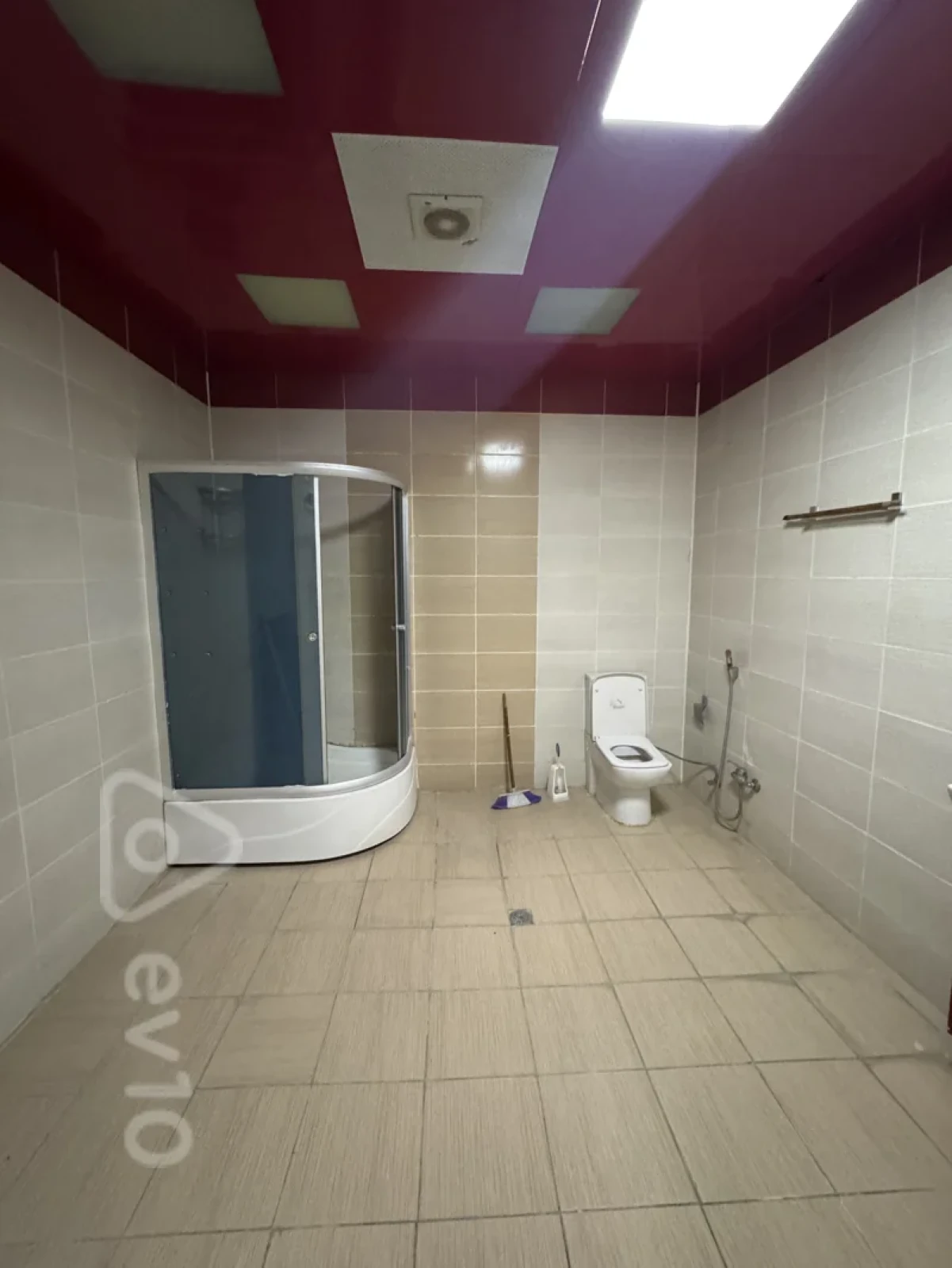 Kirayə verilir 3 otaqlı yeni tikili 172 m²