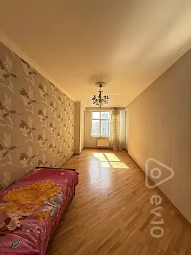 Kirayə verilir 3 otaqlı yeni tikili 172 m²