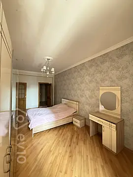 Kirayə verilir 3 otaqlı yeni tikili 172 m²