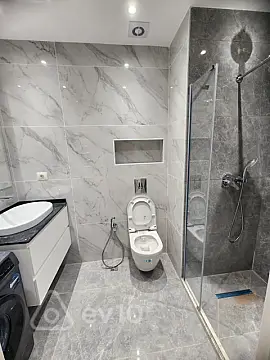 Kirayə verilir 2 otaqlı yeni tikili 60 m²