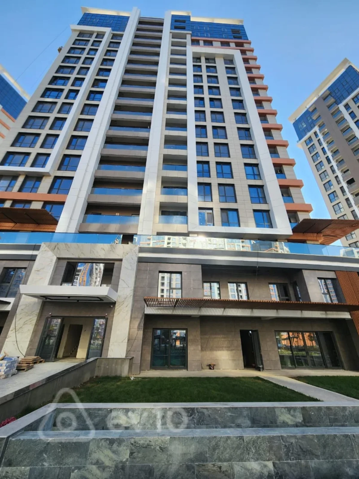 Kirayə verilir 2 otaqlı yeni tikili 60 m²