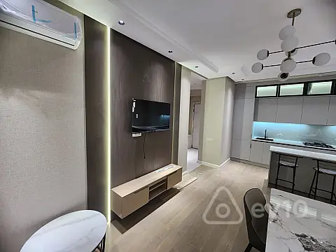 Kirayə verilir 2 otaqlı yeni tikili 60 m²