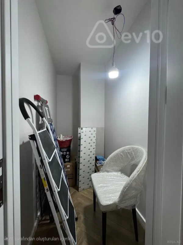 Kirayə verilir 3 otaqlı yeni tikili 140 m²