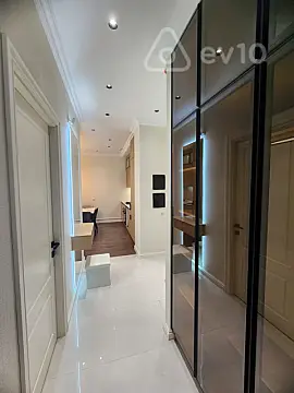 Kirayə verilir 3 otaqlı yeni tikili 72 m²