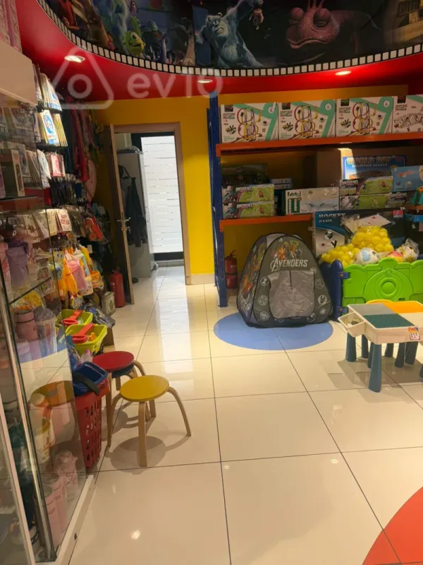 Kirayə verilir mənzil 170 m²