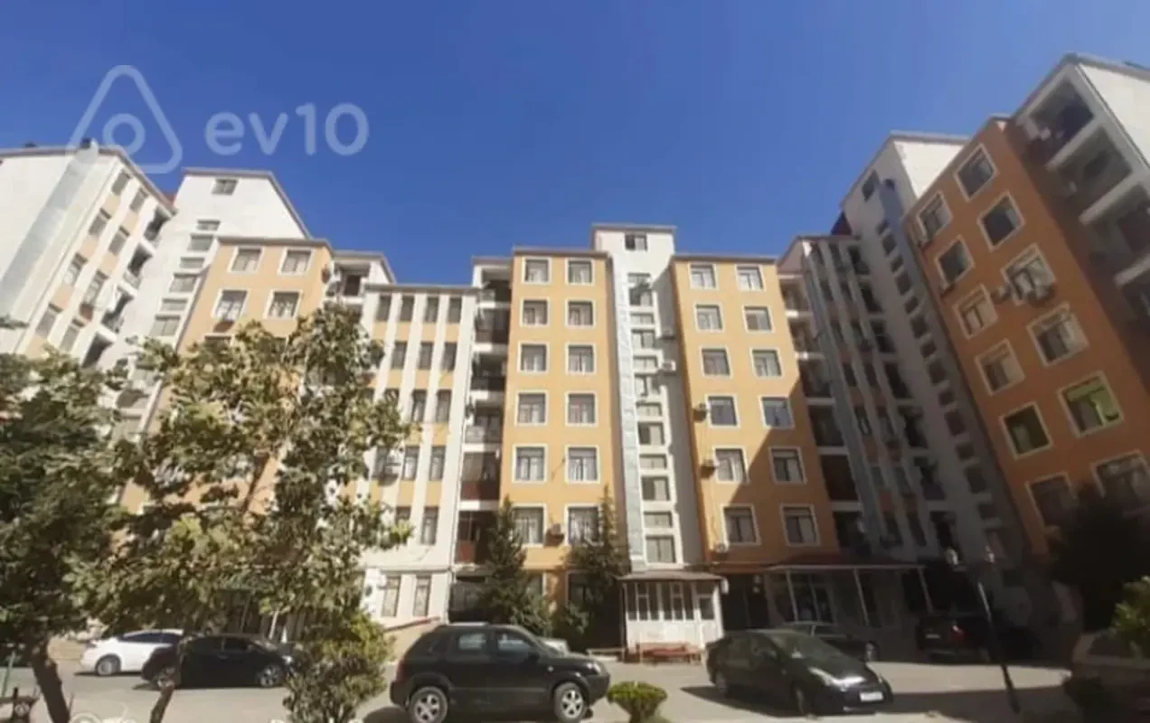 Satılır 3 otaqlı yeni tikili 68 m²
