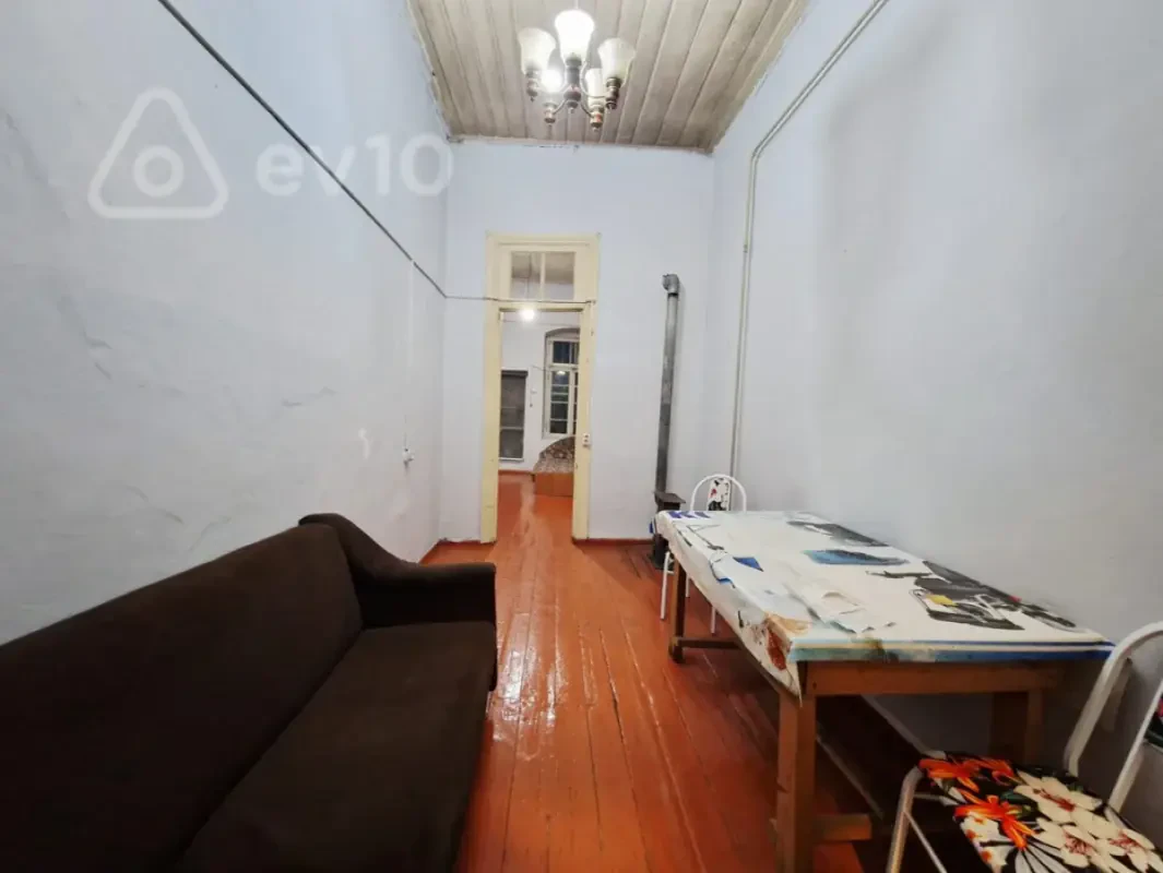 Kirayə verilir 2 otaqlı həyət evi 70 m²