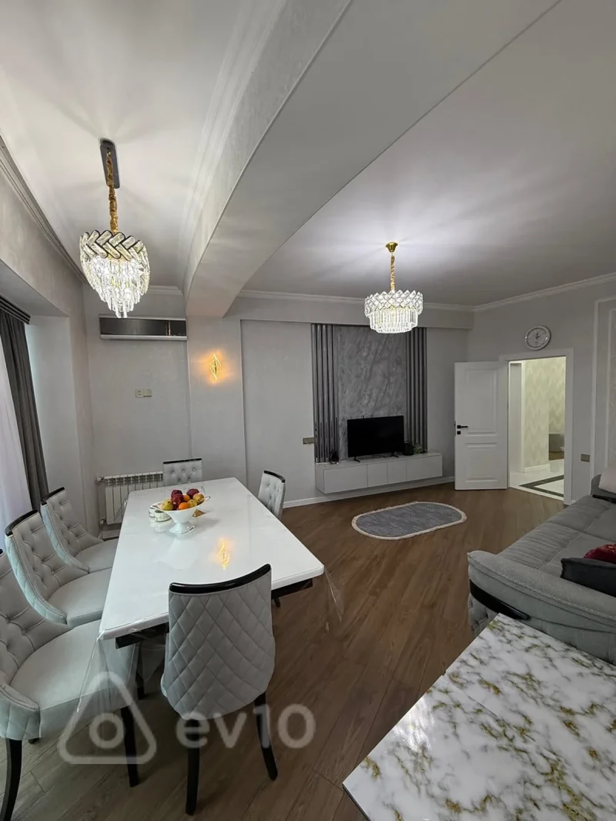 Kirayə verilir 2 otaqlı yeni tikili 85 m²