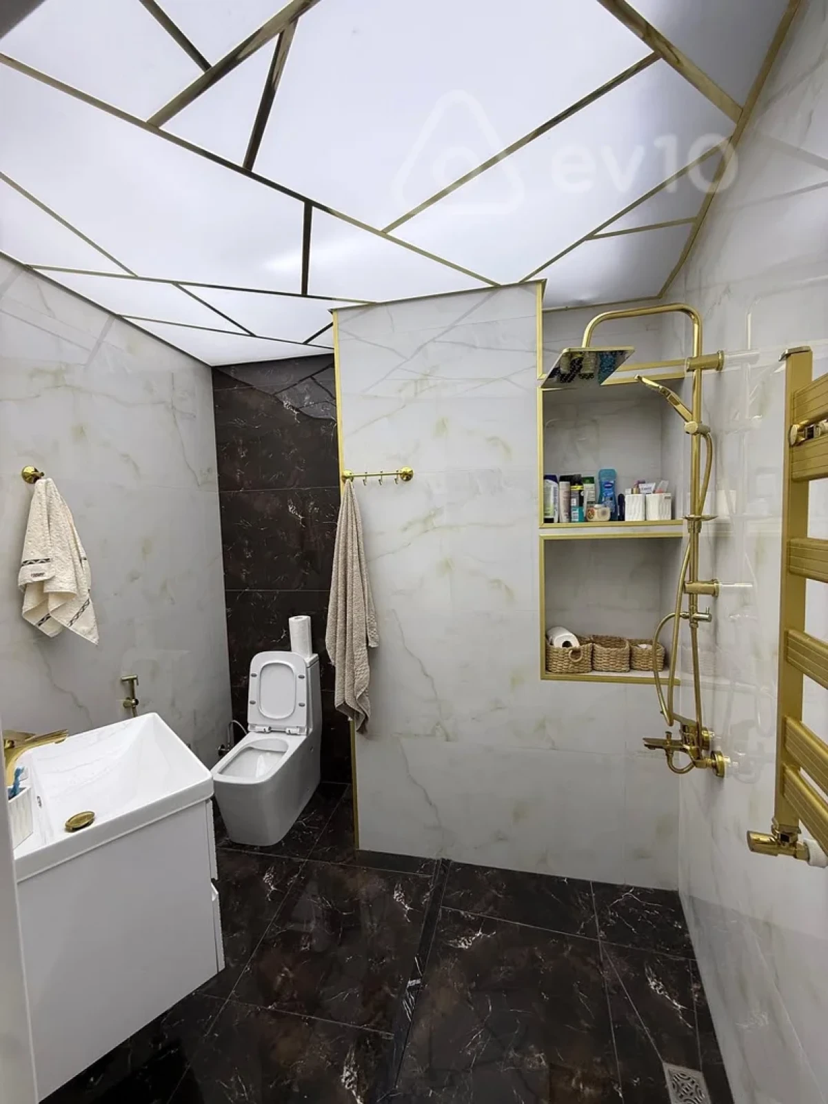 Kirayə verilir 2 otaqlı yeni tikili 85 m²