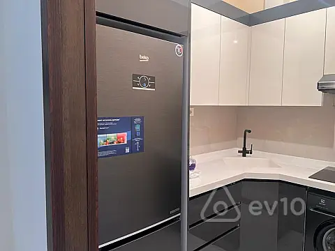 Kirayə verilir 2 otaqlı yeni tikili 80 m²