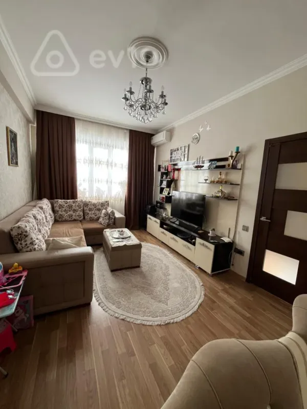 Satılır 2 otaqlı yeni tikili 60 m²
