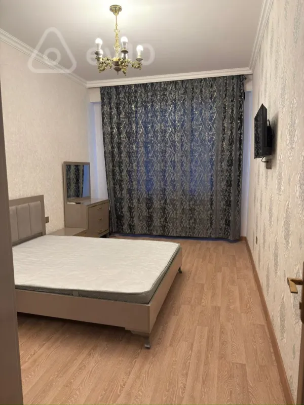 Kirayə verilir 1 otaqlı yeni tikili 45 m²