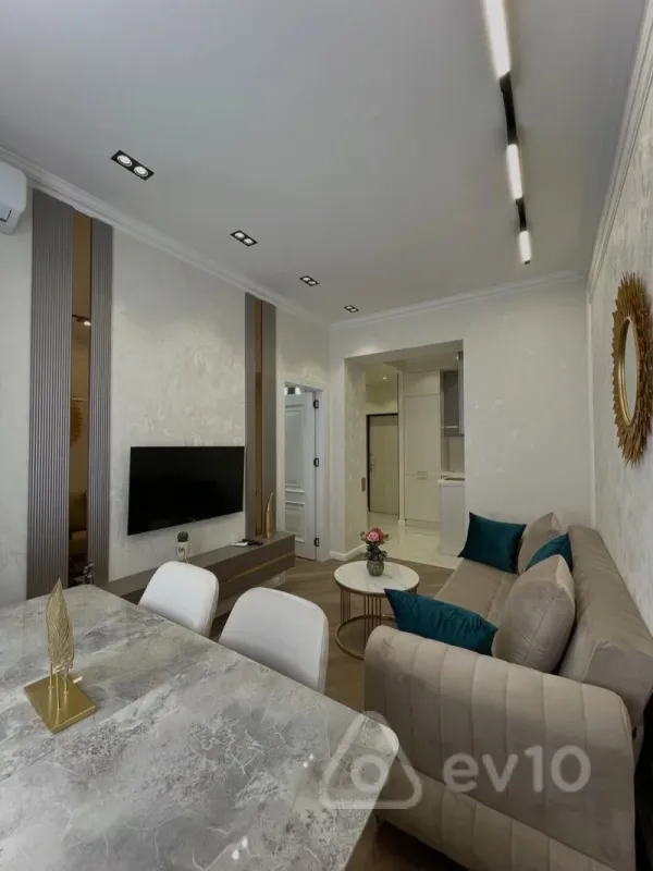 Kirayə verilir 2 otaqlı yeni tikili 40 m²