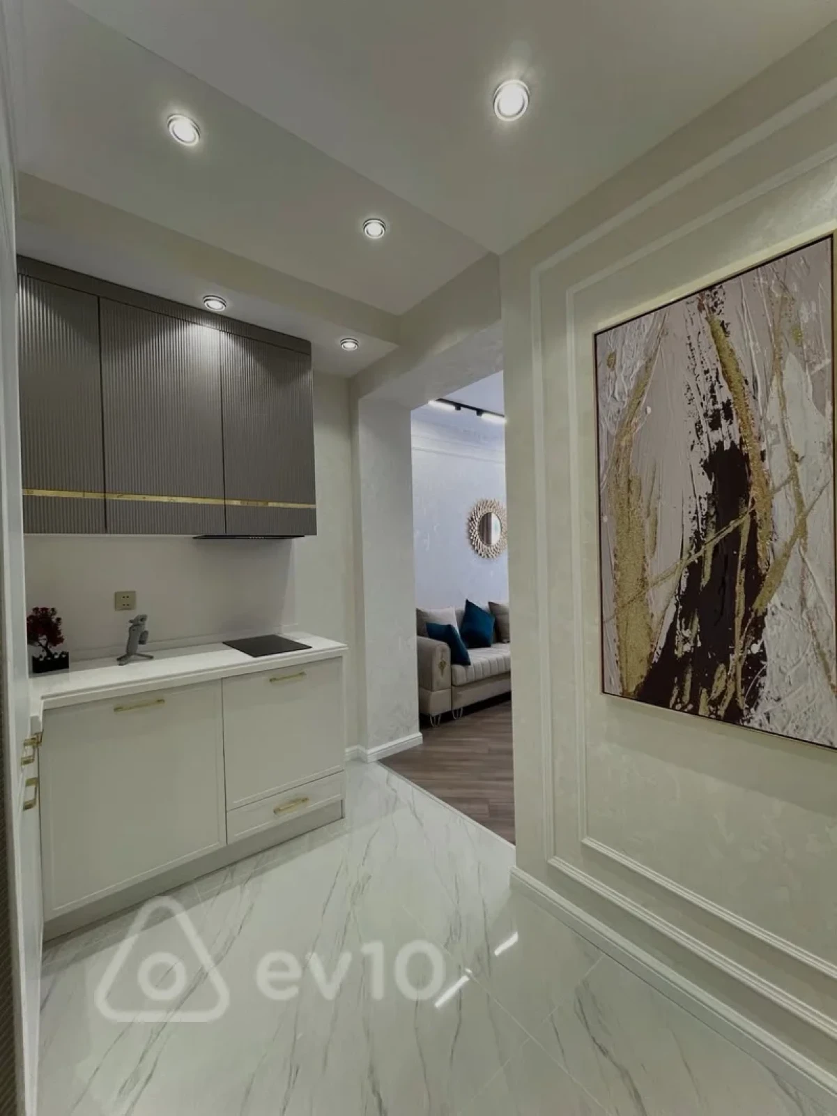 Kirayə verilir 2 otaqlı yeni tikili 40 m²