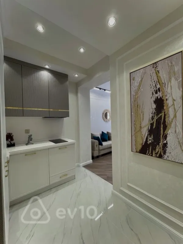 Kirayə verilir 2 otaqlı yeni tikili 40 m²