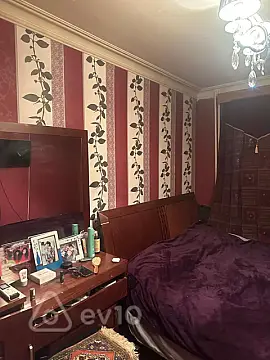 Kirayə verilir 2 otaqlı köhnə tikili 60 m²