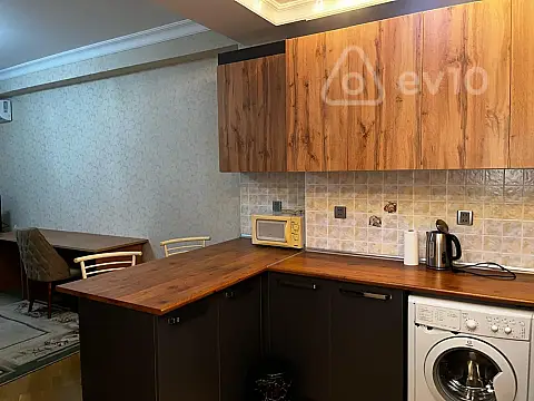 Kirayə verilir 2 otaqlı yeni tikili 55 m²