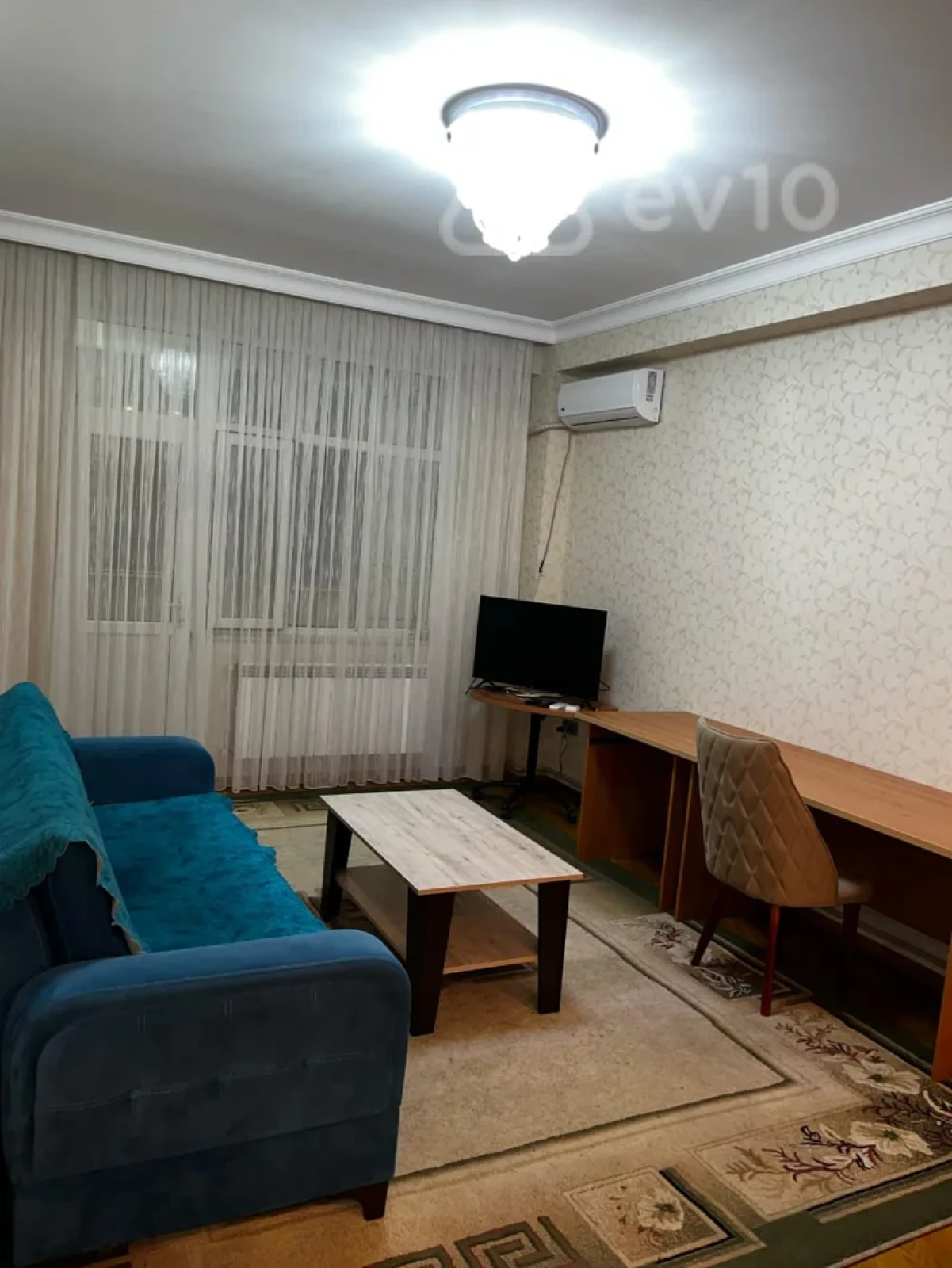 Kirayə verilir 2 otaqlı yeni tikili 55 m²