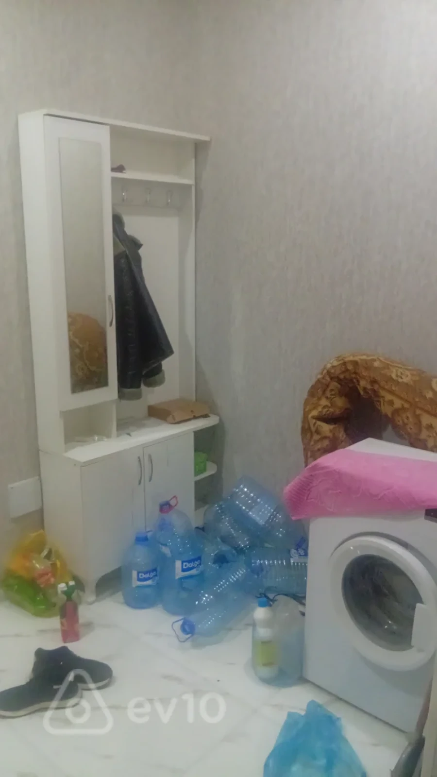 Kirayə verilir 2 otaqlı yeni tikili 56 m²