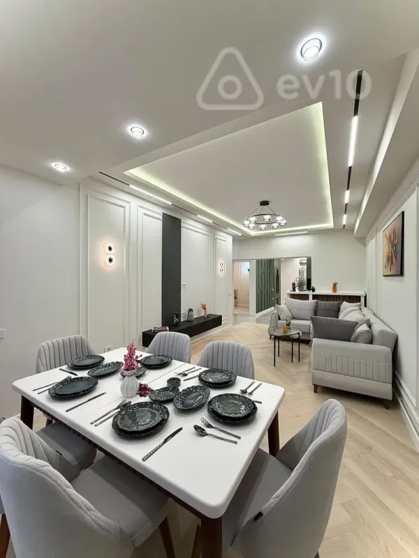Kirayə verilir 3 otaqlı yeni tikili 92 m²