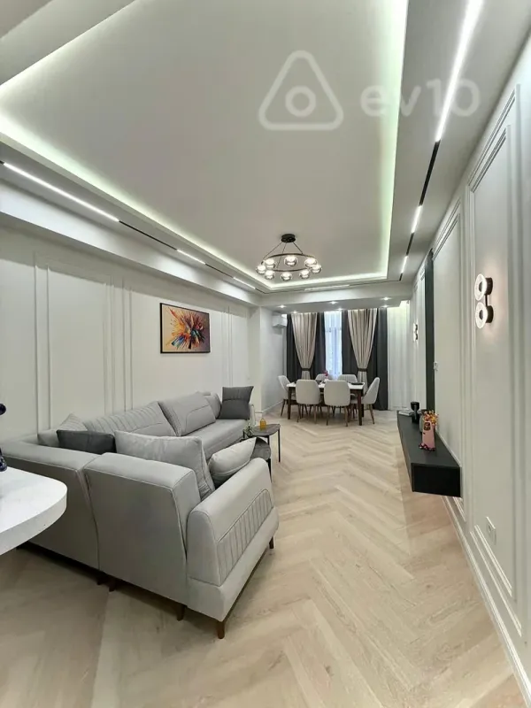 Kirayə verilir 3 otaqlı yeni tikili 92 m²