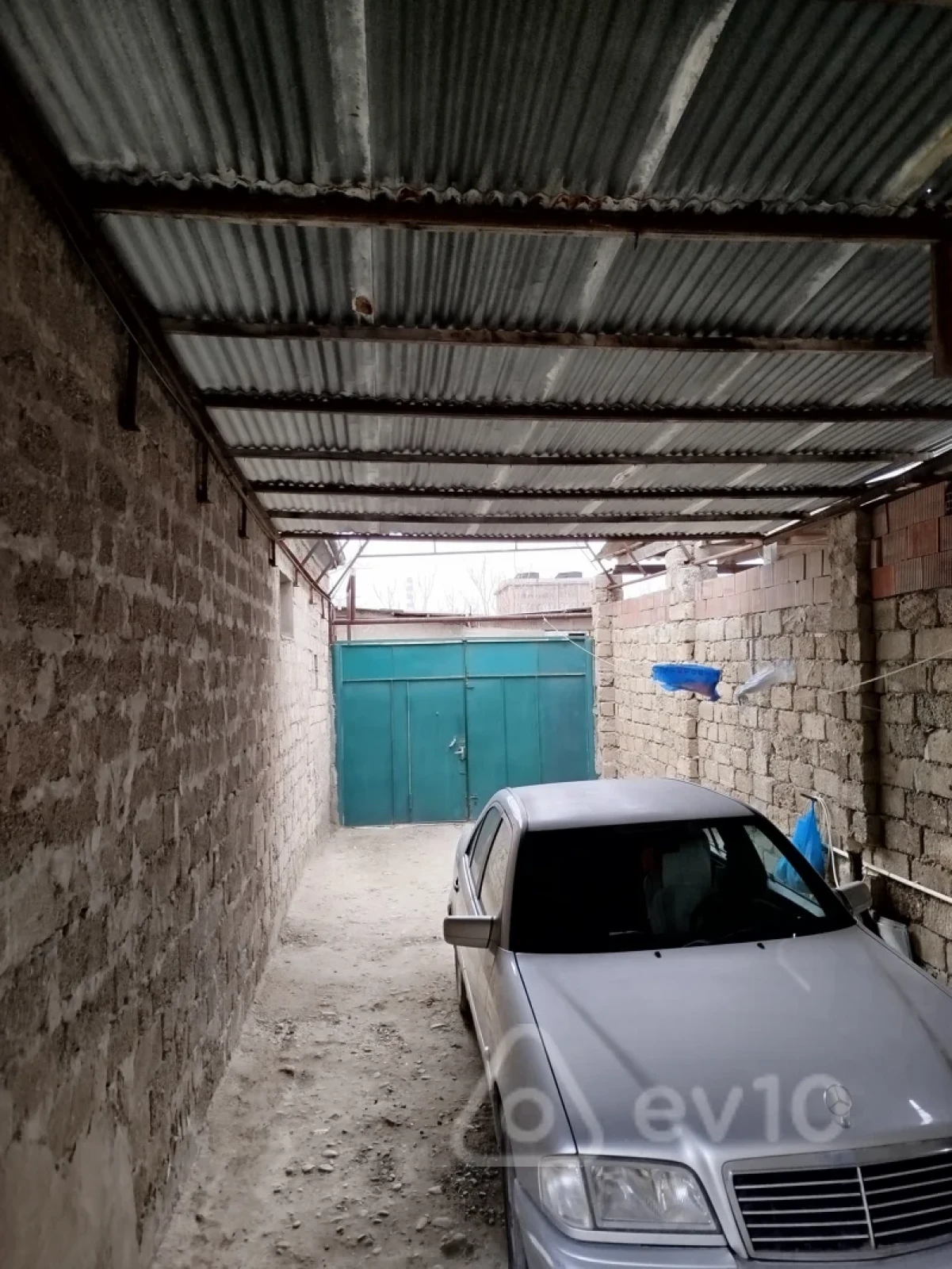 Kirayə verilir 1 otaqlı yeni tikili 20 m²