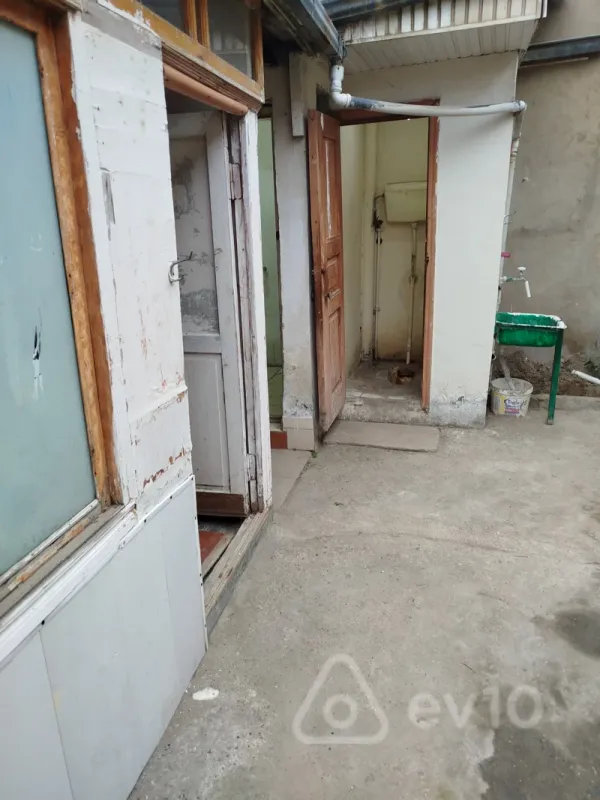 Kirayə verilir 1 otaqlı yeni tikili 20 m²