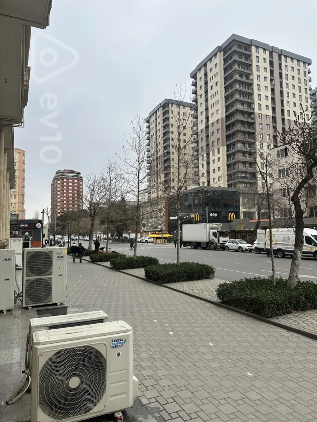 Satılır mənzil 56 m²