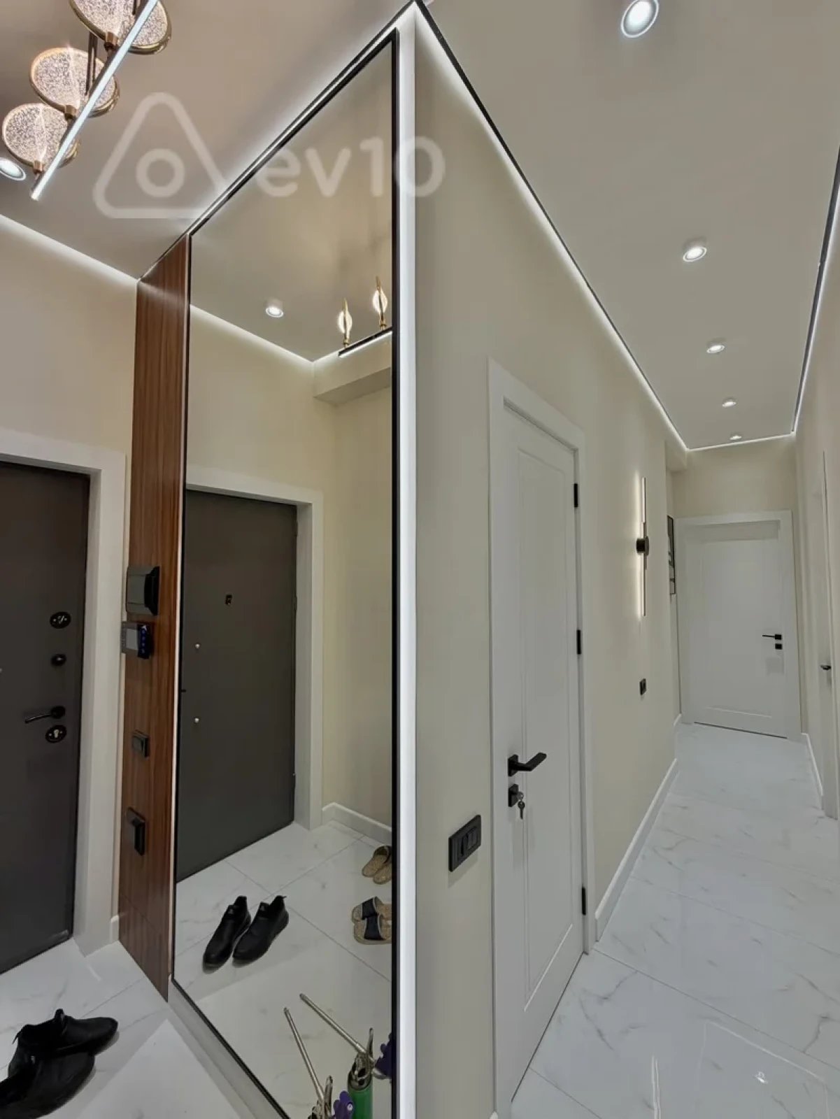 Kirayə verilir 2 otaqlı yeni tikili 55 m²