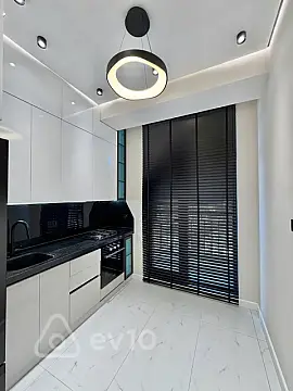 Kirayə verilir 2 otaqlı yeni tikili 55 m²