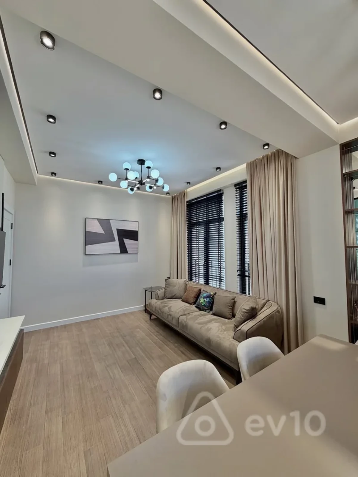 Kirayə verilir 2 otaqlı yeni tikili 55 m²