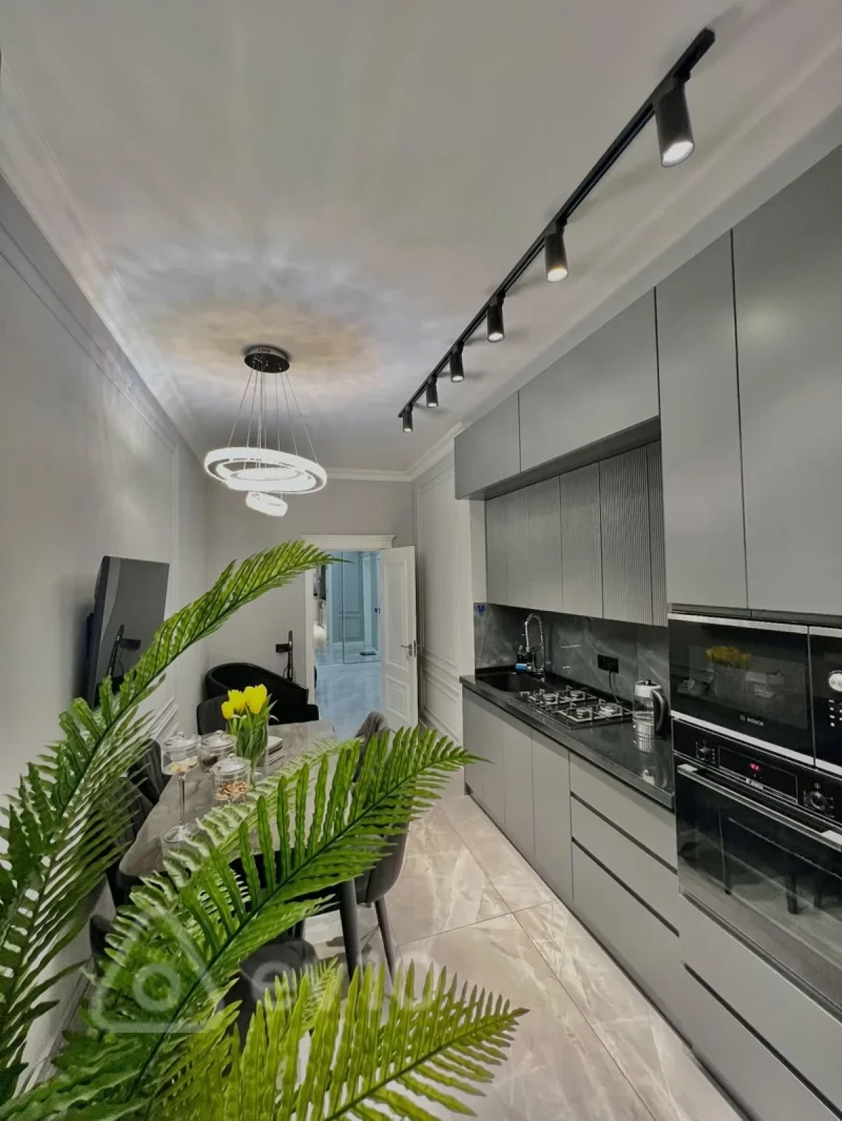 Kirayə verilir 2 otaqlı yeni tikili 98 m²