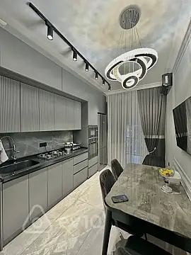 Kirayə verilir 2 otaqlı yeni tikili 98 m²