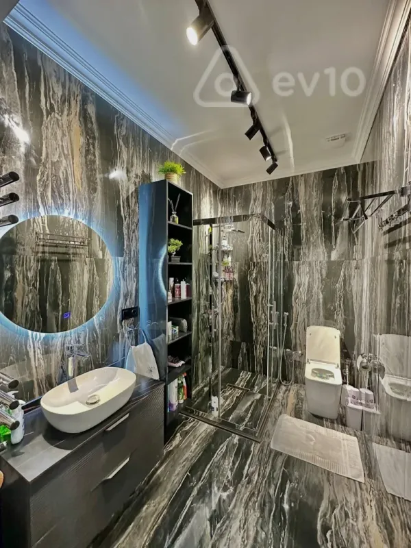 Kirayə verilir 2 otaqlı yeni tikili 98 m²