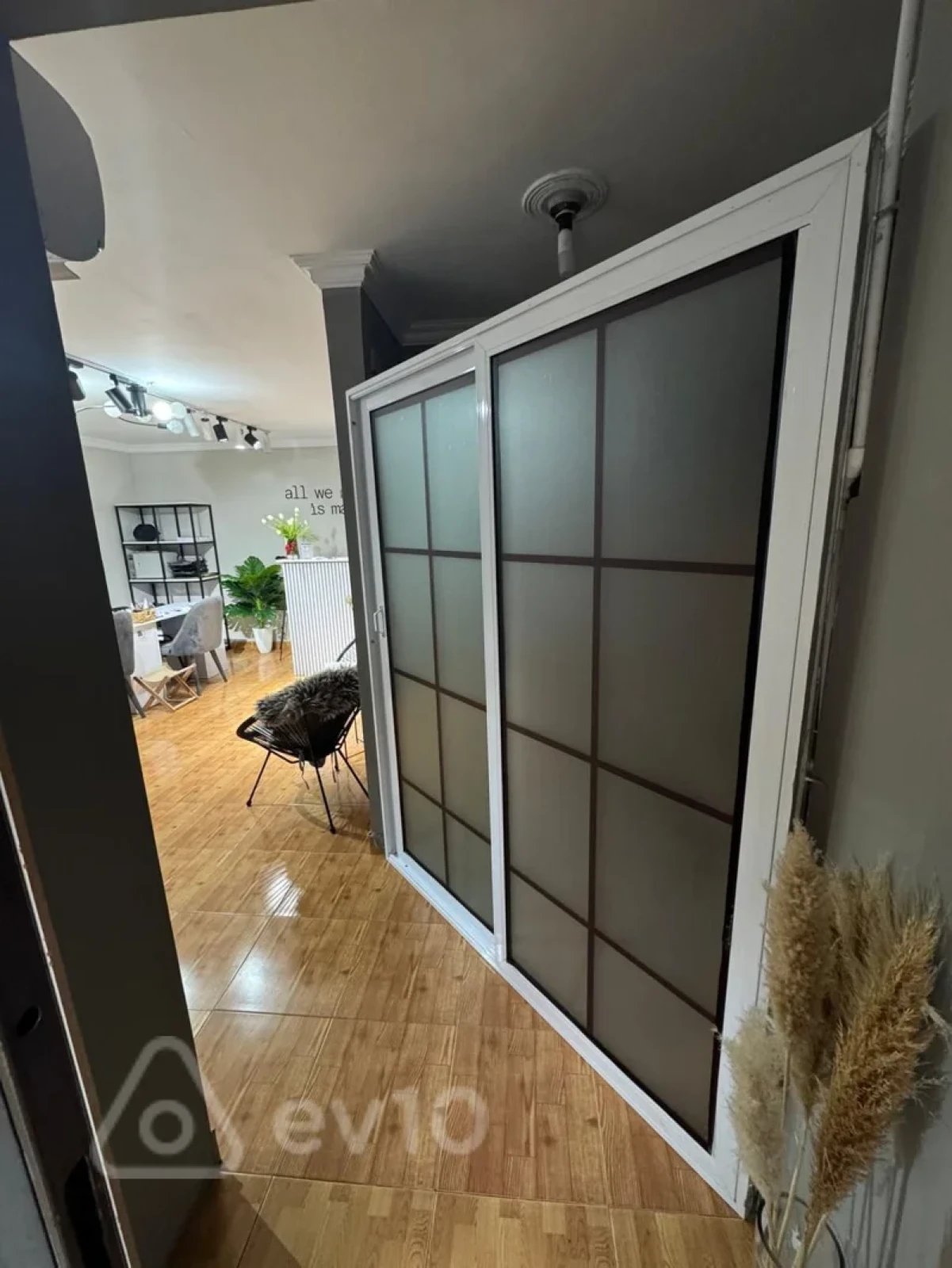 Kirayə verilir mənzil 40 m²