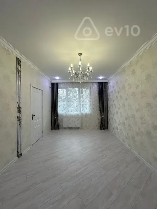 Satılır 2 otaqlı yeni tikili 33 m²