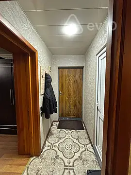 Kirayə verilir 3 otaqlı köhnə tikili 85 m²