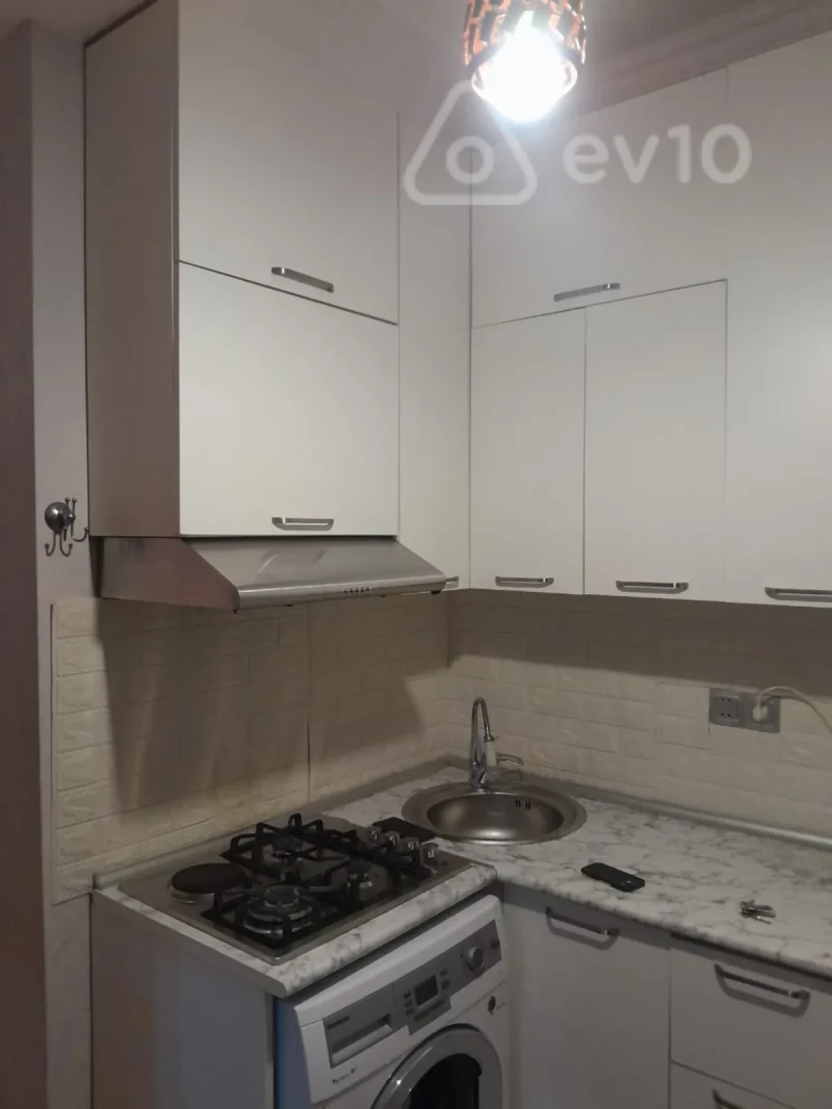 Kirayə verilir 1 otaqlı yeni tikili 40 m²