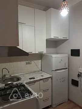 Kirayə verilir 1 otaqlı yeni tikili 40 m²