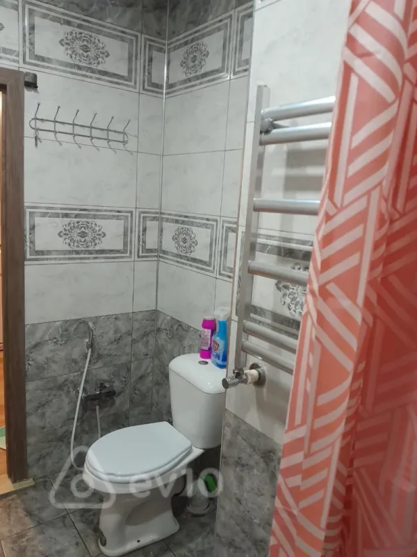 Kirayə verilir 1 otaqlı yeni tikili 40 m²