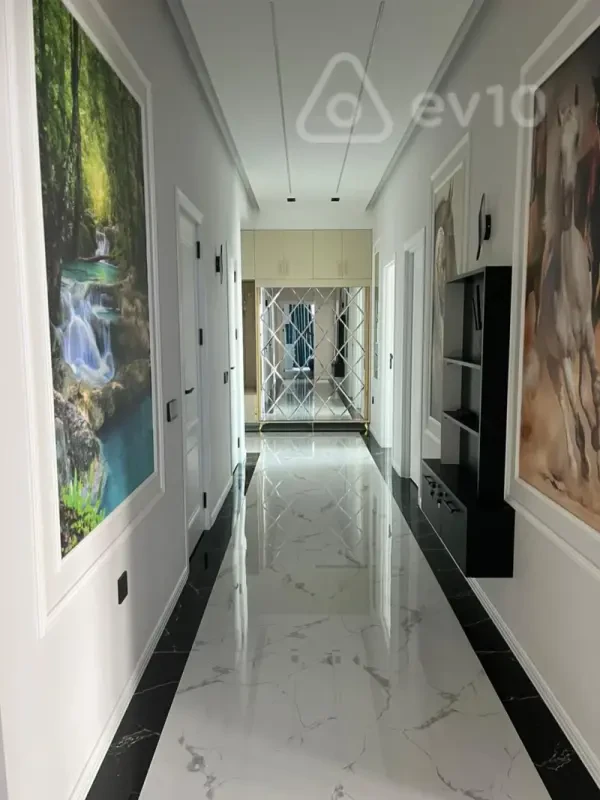 Kirayə verilir 3 otaqlı yeni tikili 112 m²